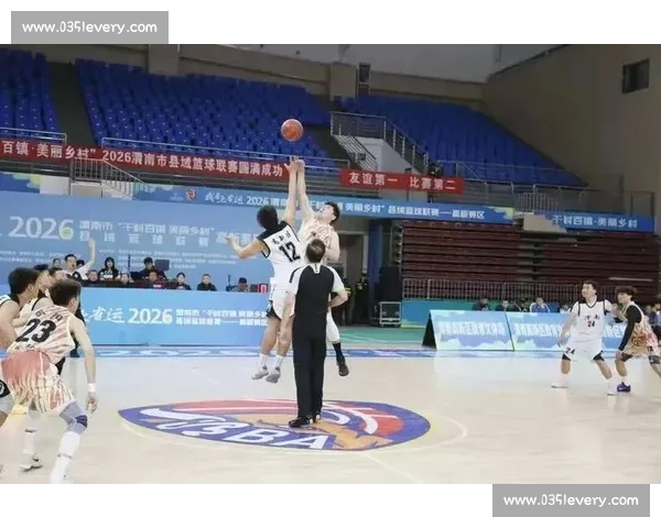 今日篮球赛激战连连,精彩比分揭晓球迷热议不断